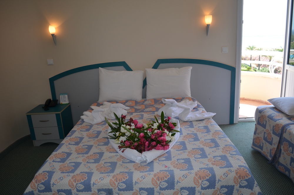 Alder Hotel Ayvalı Zewnętrze zdjęcie